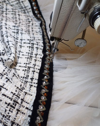 tailleur su misura Sartoria Creativa abiti su misura unici e cuciti a mano con passione e cura artigianale